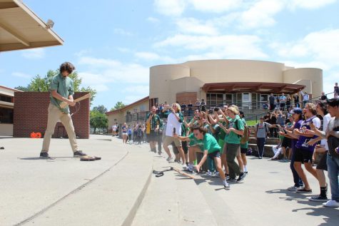 GALLERY: Rosechella and Final Rally cap off last Friday of school year