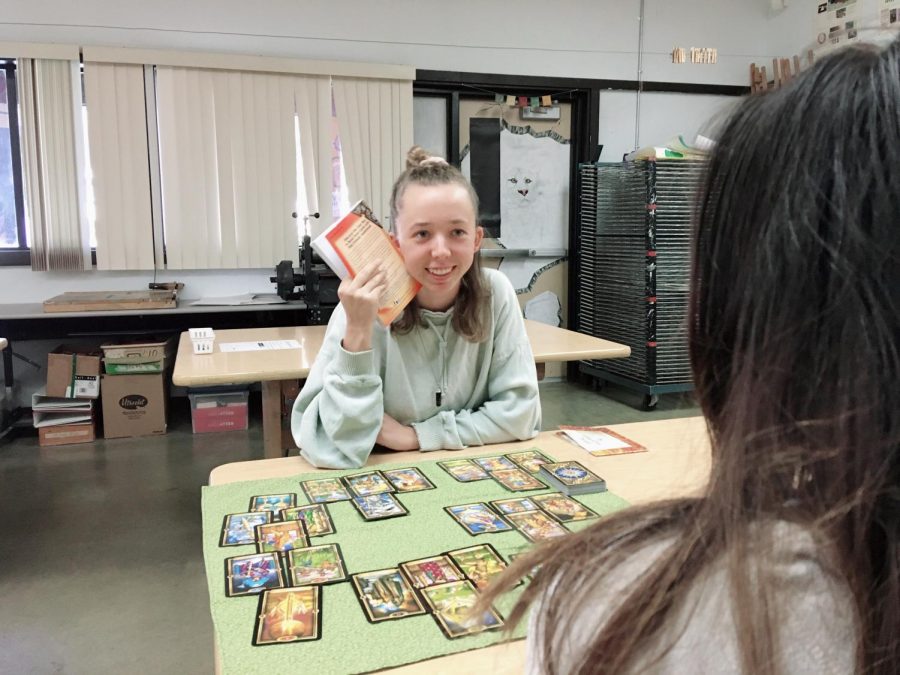 Mckibbon+relies+on+her+cards+and+intuition+in+equal+measure+during+her+readings.